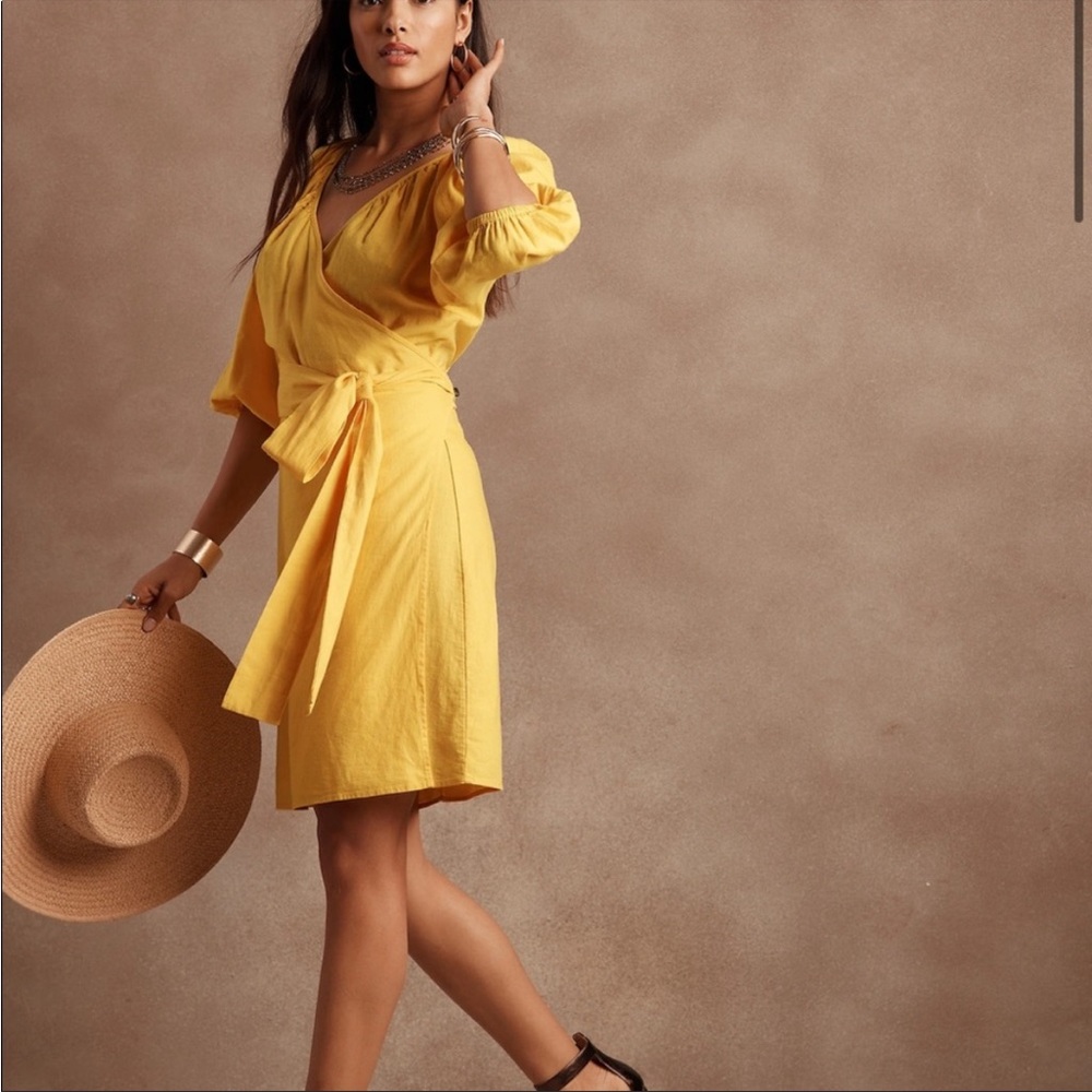 Banana Republic Linen Blend Wrap Dress - Sunny yellow - Size Large